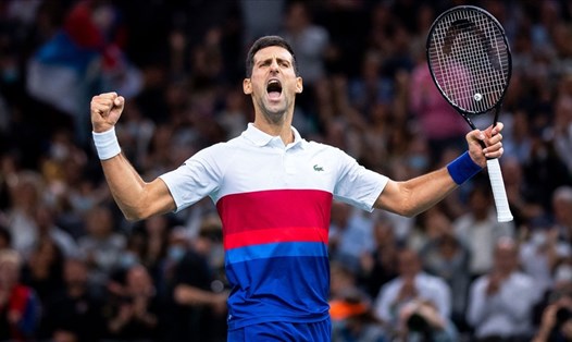 Novak Djokovic lập nhiều kỷ lục trên hành trình vô địch Paris Masters 2021. Ảnh: ATP Tour