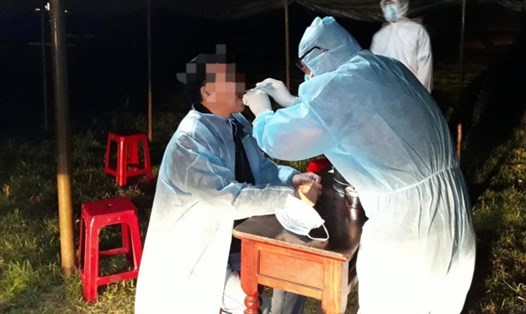 Dịch bệnh COVID-19 tại Quảng Bình được kiểm soát sau những nỗ lực và các biện pháp kịp thời, hiệu quả của ngành y tế. Ảnh: Lê Phi Long
