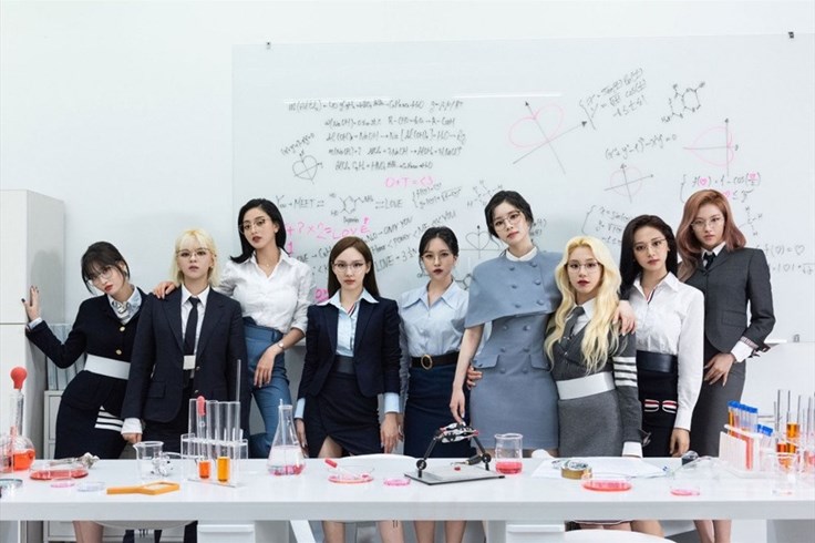 "Formula of Love: O+T=<3" của TWICE trụ vững BXH Billboard 200 trong 2 tuần "Formula of Love: O+T=<3" của TWICE trụ vững BXH Billboard 200 trong 2 tuần