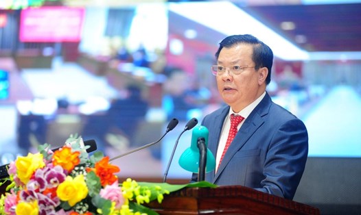 Bí thư Thành ủy Hà Nội Đinh Tiến Dũng phát biểu kết luận hội nghị. Ảnh: Viết Thành