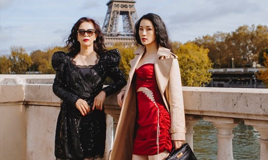 Thái Như Ngọc đưa mẹ đi thăm thú Paris (Pháp). Ảnh: Hoang The Nguyen