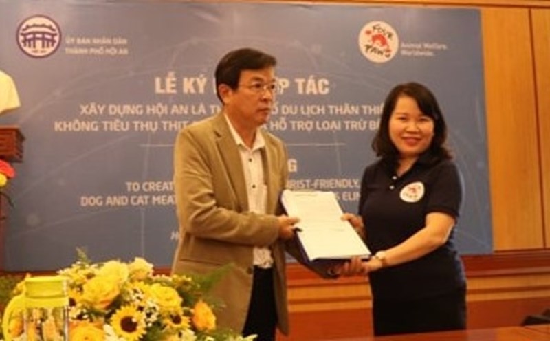 Hội An thành phố đầu tiên ở Việt Nam có thỏa thuận chấm dứt nạn buôn bán thịt chó, mèo. Ảnh: TA