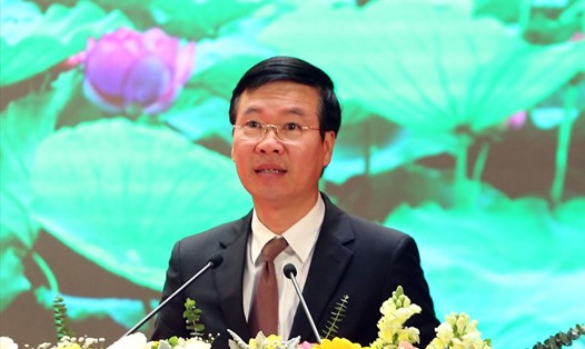 Uỷ viên Bộ Chính trị, Thường trực Ban Bí thư Võ Văn Thưởng vừa ký ban hành Chỉ thị của Ban Bí thư về việc tổ chức Tết Nhâm Dần năm 2022. Ảnh T.Vương