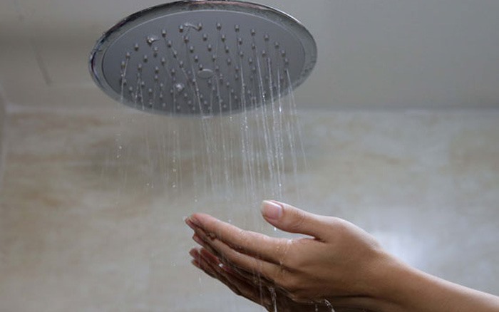 4 lý do không nên tắm nhiều lần trong ngày