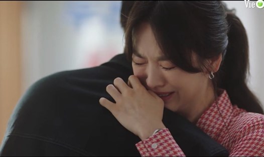 Song Hye Kyo, Jang Ki Yong được kỳ vọng có kết thúc đẹp trên màn ảnh. Ảnh: NSX.