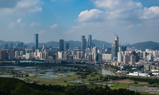 Quang cảnh các ở Thâm Quyến và các khu đất nông nghiệp ở Sheung Shui, Hong Kong, Trung Quốc. Ảnh: AFP