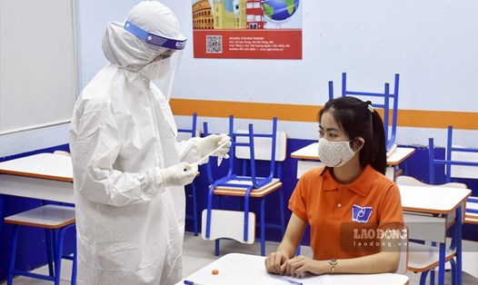 Hà Nội diễn tập các tình huống phòng chống dịch COVID-19 tại trường học. Ảnh minh hoạ: Hải Nguyễn