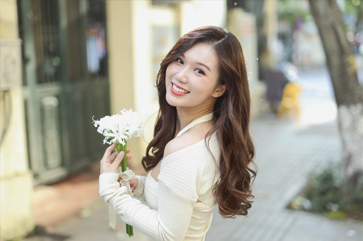 Ngọc Anh "Phố trong làng" và dàn diễn viên trẻ tiềm năng của màn ảnh Việt Ngọc Anh "Phố trong làng" và dàn diễn viên trẻ tiềm năng của màn ảnh Việt