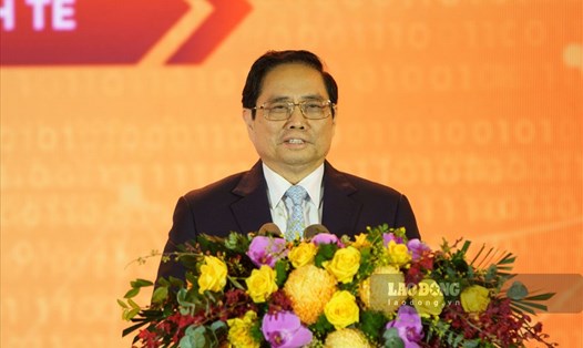 Thủ tướng Chính phủ Phạm Minh Chính tham dự, phát biểu chỉ đạo tại Diễn đàn Quốc gia phát triển doanh nghiệp công nghệ số lần thứ III. Ảnh: Hữu Chánh
