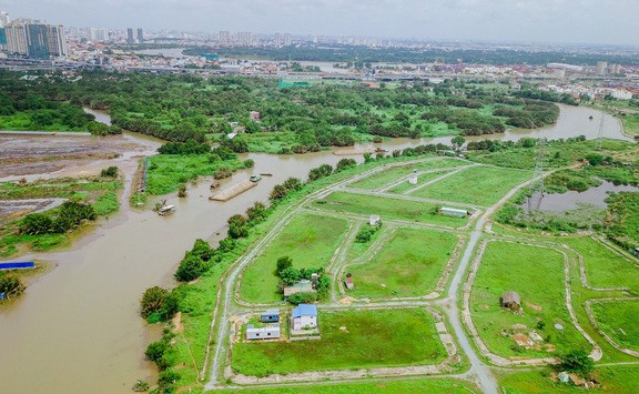 Vướng công tác đền bù nên dự án Khu liên hợp TDTT quốc gia Rạch Chiếc tiếp tục chậm tiến độ. Ảnh: M. Tú