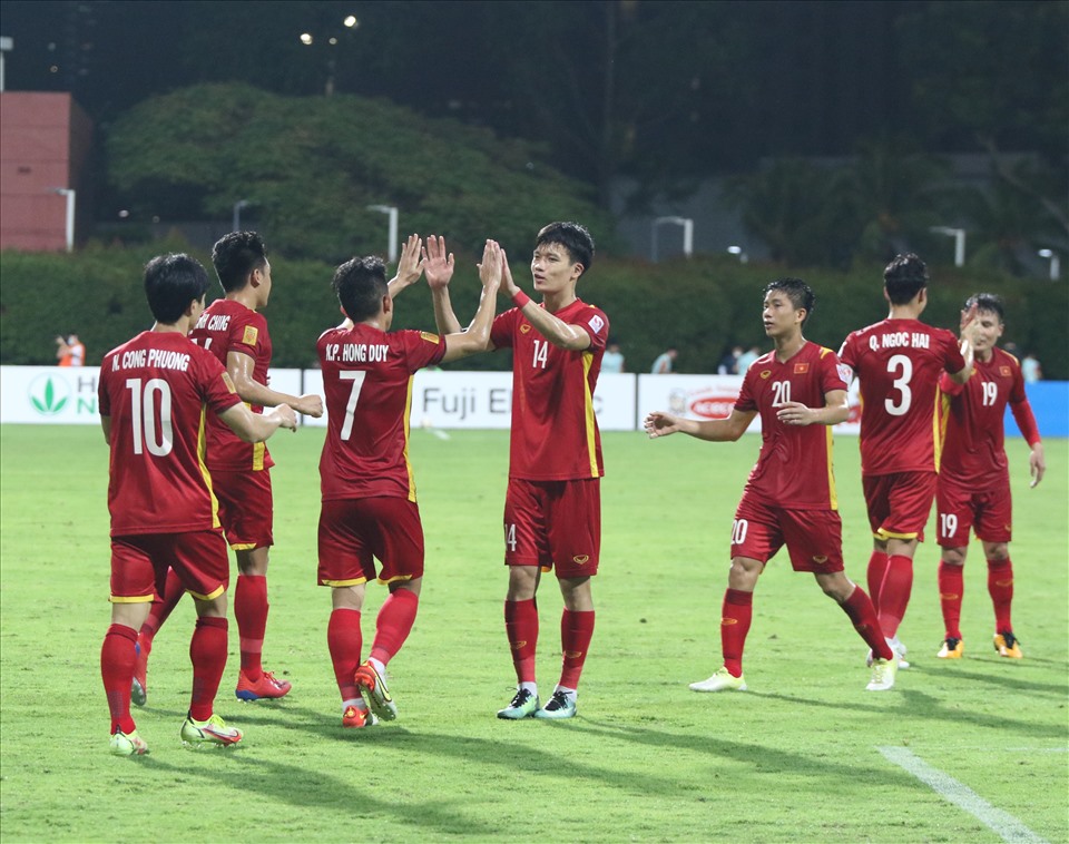 Tuyển Việt Nam rộng cửa vào bán kết AFF Cup 2020. Ảnh: VFF