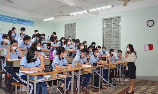 Học sinh TPHCM đi học trở lại từ ngày 13.12. Ảnh: Huyên Nguyễn