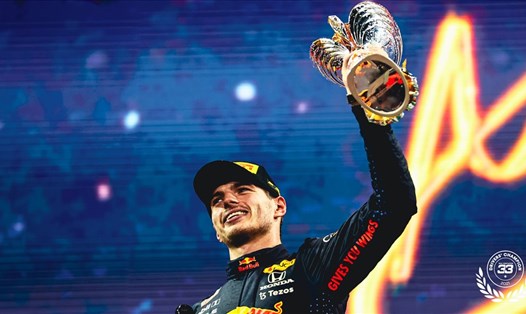 Max Verstappen trở thành vị Vua mới, vị Vua thứ 34 của làng đua xe Công thức 1. Ảnh: Formula1