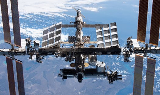 Trạm Vũ trụ Quốc tế được chụp từ SpaceX Crew Dragon Endeavour. Ảnh: NASA