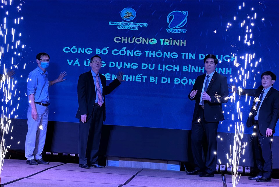 Ra mắt cổng thông tin điện tử và ứng dụng du lịch "Quy Nhơn - Bình Định"