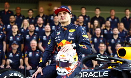 Max Verstappen lần đầu tiên giành chức vô địch thế giới F1 với chiếc xe mang số 33. Ảnh: F1