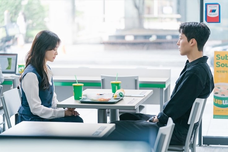 “Now We Are Breaking Up” tập 11: Chuyện tình của Song Hye Kyo gặp khó khăn