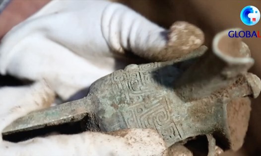 Hiện vật khai quật được từ di chỉ khảo cổ có từ thời nhà Thương ở tỉnh Hà Nam, Trung Quốc. Ảnh chụp màn hình