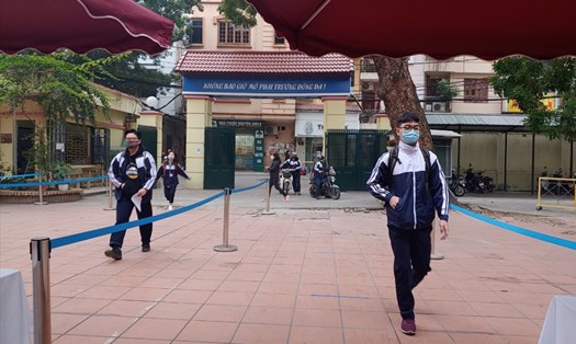 Học sinh tại 25 xã, phường tại Hà Nội sẽ tạm dừng đến trường để phòng dịch COVID-19. Ảnh: Tường Vân.