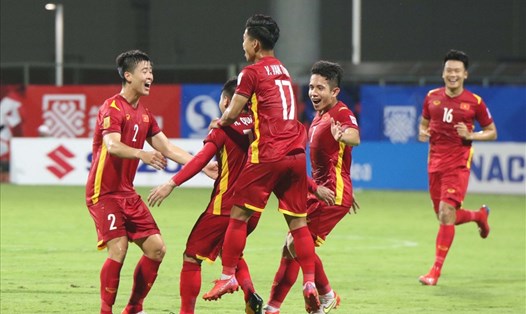 Đội tuyển Việt Nam nắm trong tay quyền tự quyết cả tấm vé vào bán kết cũng như vị trí đầu bảng B. Ảnh: VFF