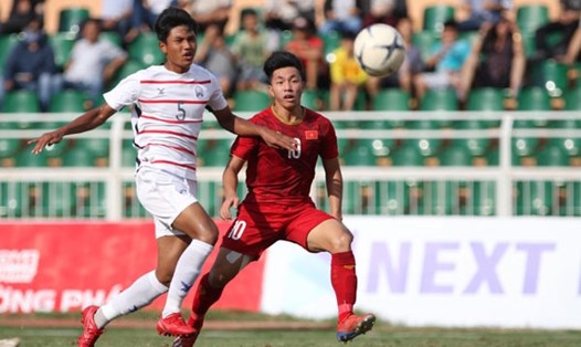 Đội hình tuyển Campuchia có nhiều cầu thủ từng khoác áo U18 Campuchia thắng U18 Việt Nam cách đây 2 năm. Ảnh: VFF