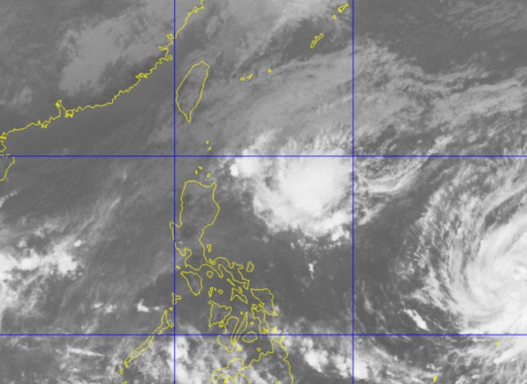 Áp thấp nhiệt đới gần Philippines mạnh lên thành bão. Ảnh: PASAGA