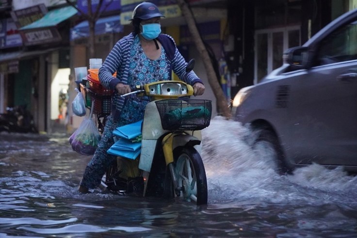 TPHCM và các tỉnh thành Nam Bộ có mưa dông trái mùa TPHCM và các tỉnh thành Nam Bộ có mưa dông trái mùa