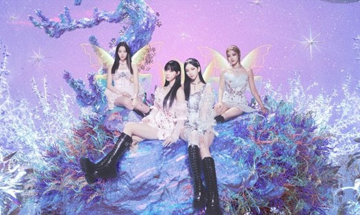 Hình ảnh của aespa trong MV "Dreams Come True". Ảnh: Poster SM.