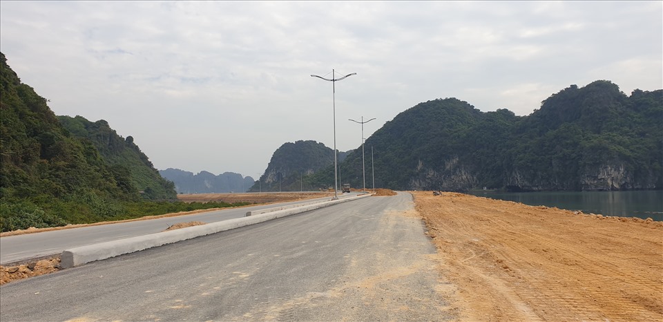Thông toàn tuyến đường ven biển Hạ Long – Cẩm Phả gần 2.300 tỉ đồng