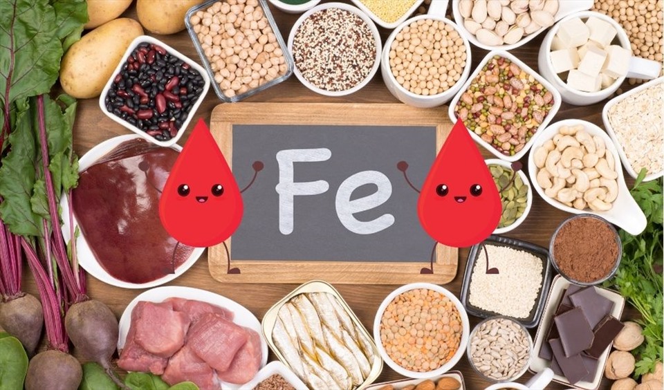 Bổ sung thực phẩm giàu sắt mang lại nhiều lợi ích sức khỏe. Đồ họa: AFP