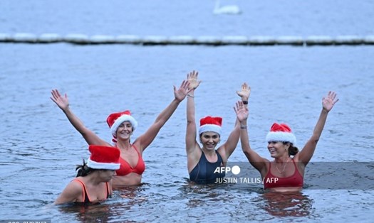 Bơi lội mỗi ngày giúp cải thiện sức khoẻ. Ảnh AFP