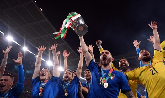 Đội tuyển Italia giành chức vô địch EURO 2020 một cách ấn tượng, mang về giải thưởng cho một số cá nhân. Ảnh: UEFA