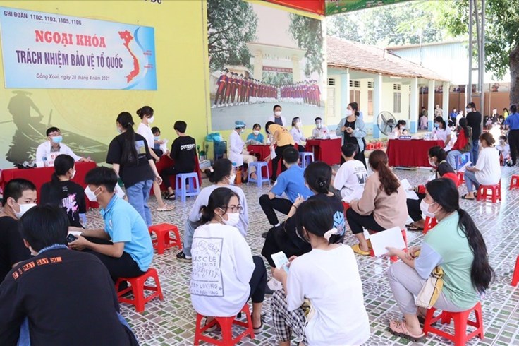 Bình Phước chuẩn bị các điều kiện cho học sinh đến trường từ ngày 3.1.2022 Bình Phước chuẩn bị các điều kiện cho học sinh đến trường từ ngày 3.1.2022