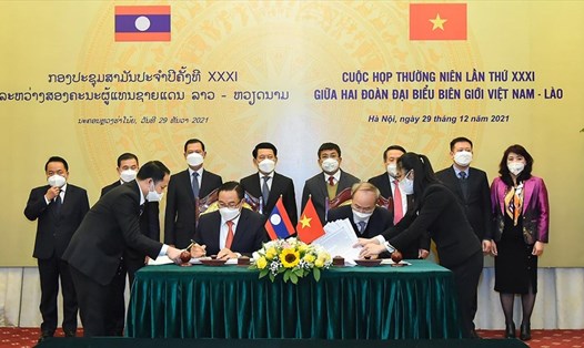 Cuộc họp thường niên lần thứ 31 giữa hai Đoàn đại biểu biên giới Việt Nam – Lào. Ảnh: BNG