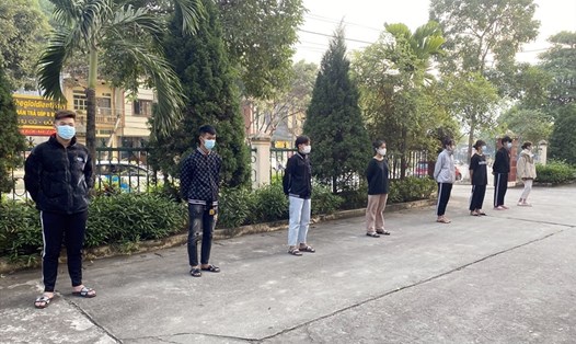 Công an TP.Lào Cai đã triệu tập 8 học sinh liên quan đến vụ đánh hội đồng khiến em H nhập viện. Ảnh: Thanh Tuấn