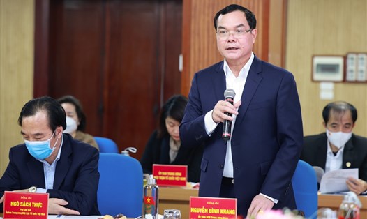 Ông Nguyễn Đình Khang, Chủ tịch Tổng Liên đoàn Lao động Việt Nam phát biểu tại hội nghị. Ảnh: Hải Nguyễn