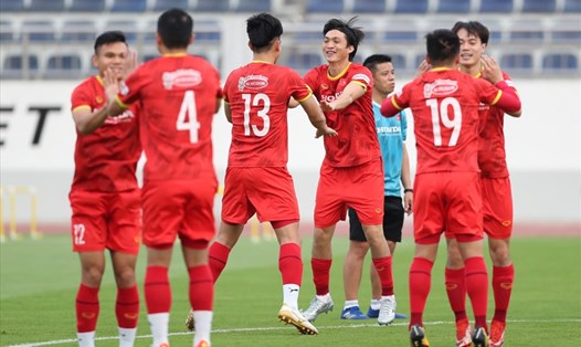 Các cầu thủ của đội tuyển Việt Nam đang có tâm trạng thoải mái, hào hứng trước khi bước vào AFF Cup 2020. Ảnh: VFF