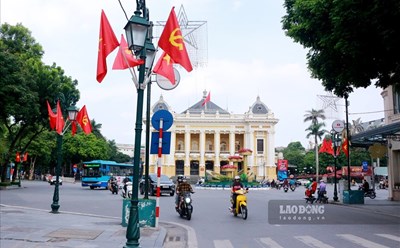Một dân tộc mạnh phải là dân tộc đoàn kết, hành động mạnh mẽ. Ảnh: Ngọc Trang