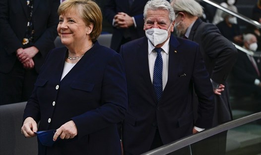 Bà Angela Merkel tại Hạ viện Đức ngày 8.12.2021, chuẩn bị cho lễ nhậm chức của tân Thủ tướng Olaf Scholz. Ảnh: AFP