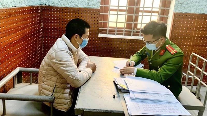 Bắc Giang: 2 đối tượng bị khởi tố vì làm giả giấy xét nghiệm COVID-19