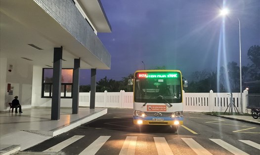 Sau phản ánh, Sở GTVT đã tiếp nhận quản lý, đưa 2 trạm xe buýt Hòa Vang, Ngũ Hành Sơn vào hoạt động. Ảnh: HL