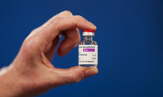 WHO khuyến nghị sử dụng vaccine COVID-19 của AstraZeneca-Oxford. Ảnh: AFP.