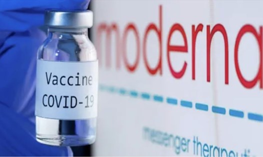 Moderna nỗ lực đẩy nhanh nguồn cung vaccine COVID-19. Ảnh: AFP