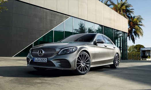 Mercedes-Benz tại Mỹ cho thu hồi 1,29 triệu xe vì lỗi phần mềm eCall (Ảnh: Mercedes)