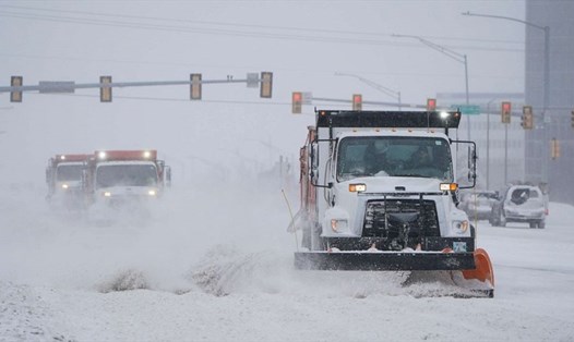 Cơn bão mùa đông nguy hiểm đang hoành hành khắp các tiểu bang trên toàn nước Mỹ. Ảnh: AFP