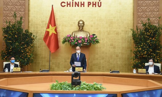Thủ tướng Chính phủ Nguyễn Xuân Phúc phát biểu tại cuộc họp của Thường trực Chính phủ với các địa phương về phòng, chống dịch COVID-19. Ảnh Quang Hiếu