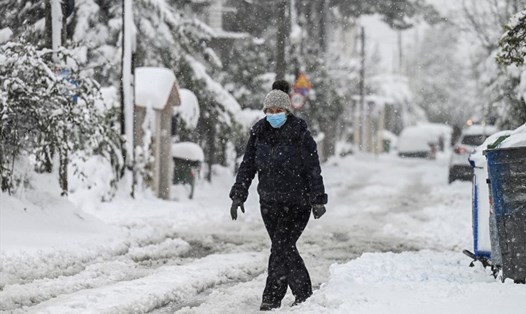 Hy Lạp trải qua đợt tuyết rơi dày chưa từng có trong hơn một thập kỷ. Ảnh: AFP.