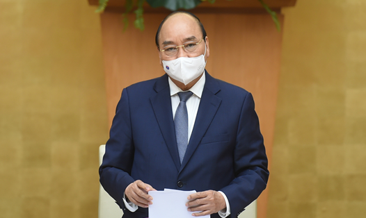 Thủ tướng Nguyễn Xuân Phúc kết luận cuộc họp giao ban của Thường trực Chính phủ về tình hình Tết và phòng chống COVID-19. Ảnh: VGP/Quang Hiếu
