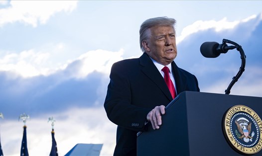 Ông Donald Trump phát biểu lần cuối trên cương vị tổng thống tại căn cứ Joint Base Andrews hôm 20.1.2021. Ảnh: AFP
