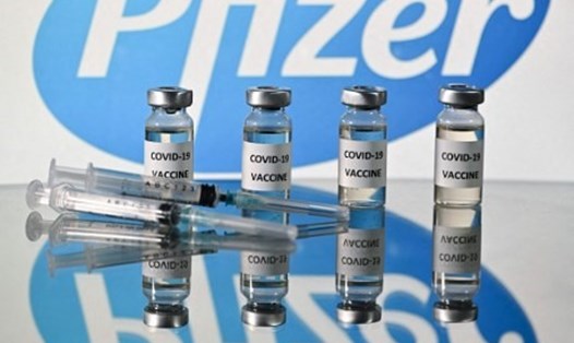 Bộ Y tế Israel cho biết vaccine COVID-19 của Pfizer cho thấy hiệu quả cao sau hai mũi tiêm đầy đủ. Ảnh: AFP